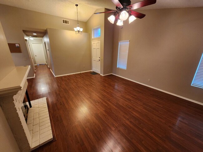 Photo - 29806 Coral Tree Ct