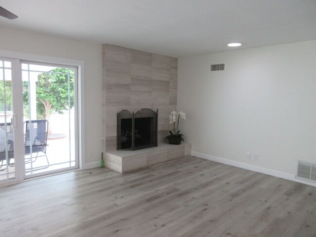Photo - Beautifully updated Porter Ranch 3bed / 2 bath Home on Canby