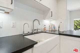 Photo - 1666 Michael Ln