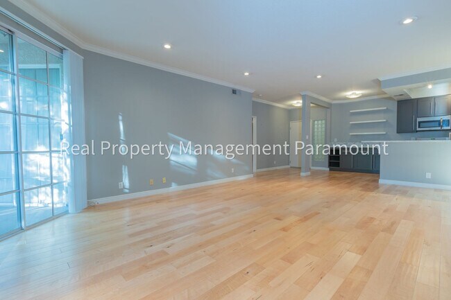 Photo - Don't miss out! 2 Bed 2 bath ready to go!