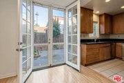 Photo - 129 Marguerita Pl N Townhome