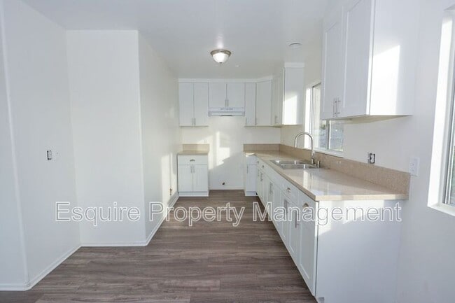 Photo - 58 Comstock Dr