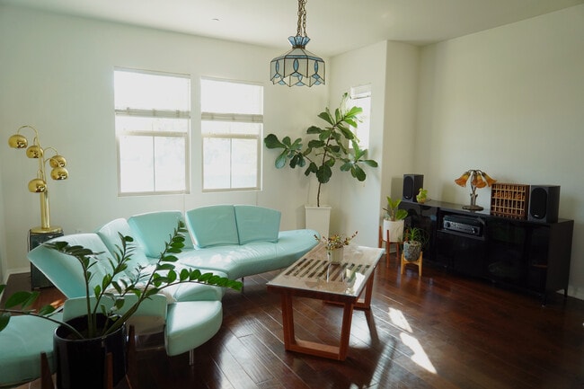 Living Room - 951 N Sunrise Ln