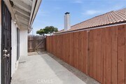 Photo - 7082 Heil Ave