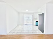 Photo - 540 E Hyde Park Pl Unit 2