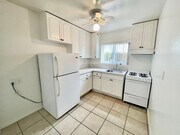 Photo - Studio in Pacific Beach Apartment Community Unit 4