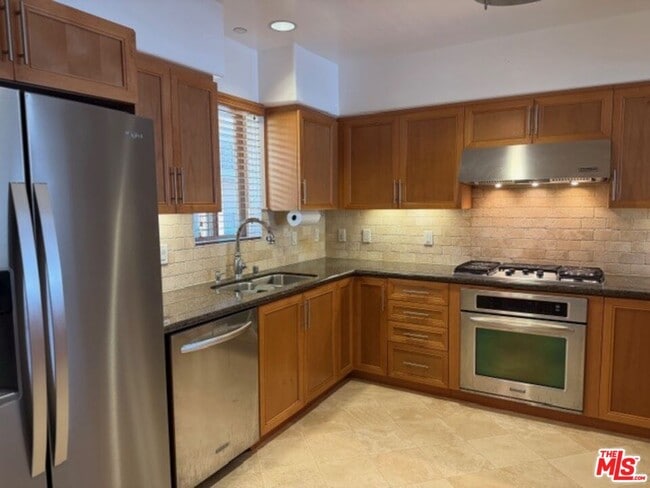 Photo - 8238 W Manchester Ave Unit 301