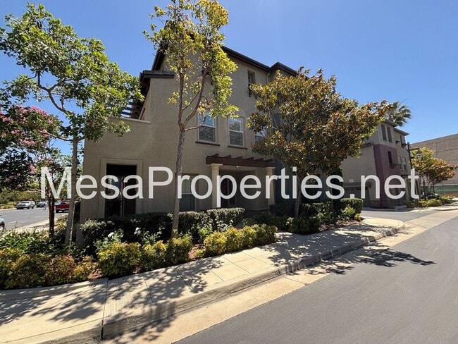 Building Photo - 12346 Claredon Dr Unit 1