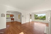 Photo - 1747 Oakwood St House