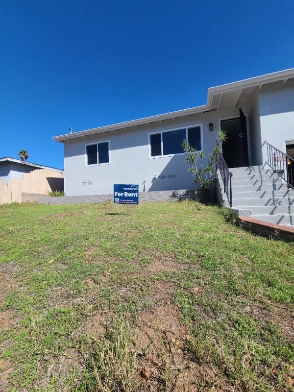 Building Photo - 5026 Auburn Dr