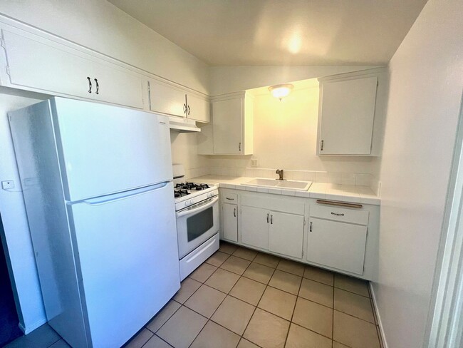 Photo - Spacious Two Bedroom with New Carpet - Available Now! Unit 19
