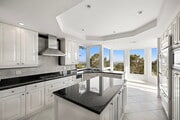 Photo - 31 St Tropez Condo
