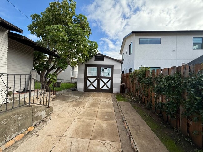 Building Photo - 4017 Alabama St Unit 4017 Alabama St