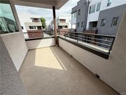 Photo - 693 S Lyon St