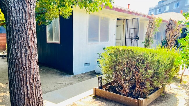 Building Photo - 4247 S Centinela Ave Unit 4247