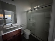 Photo - 372 W 9th St