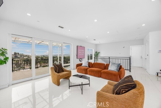 Photo - 4240 Barrett Rd