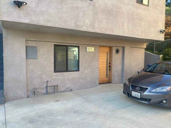 Photo - 6219 1/2 Monterey Rd