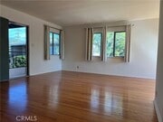 Photo - 1711 Oxley St Unit F