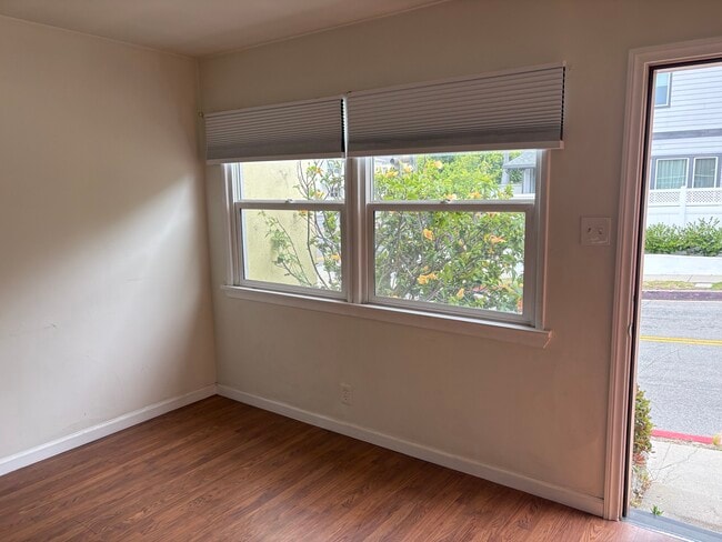 Photo - 1301 Manhattan Beach Blvd