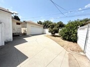 Photo - 221 W Hammel St