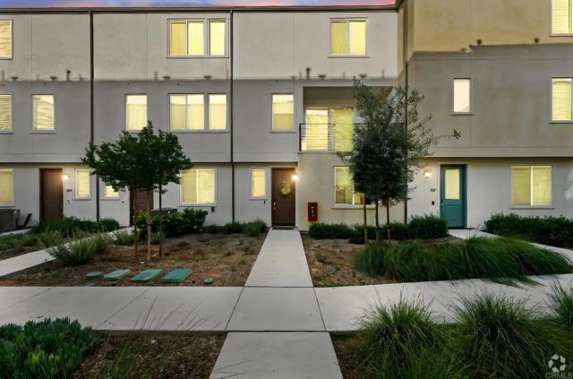 Building Photo - 5485 Seacliff Pl Rental