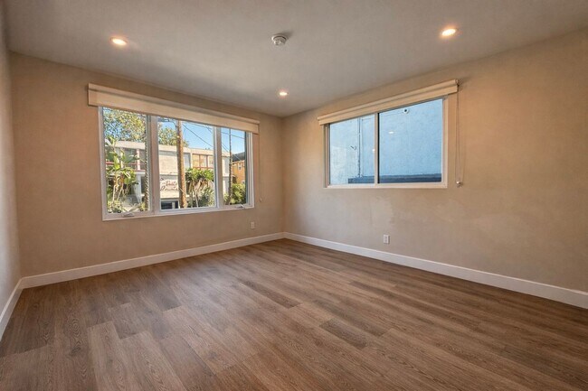 Photo - 1427 N Vista St