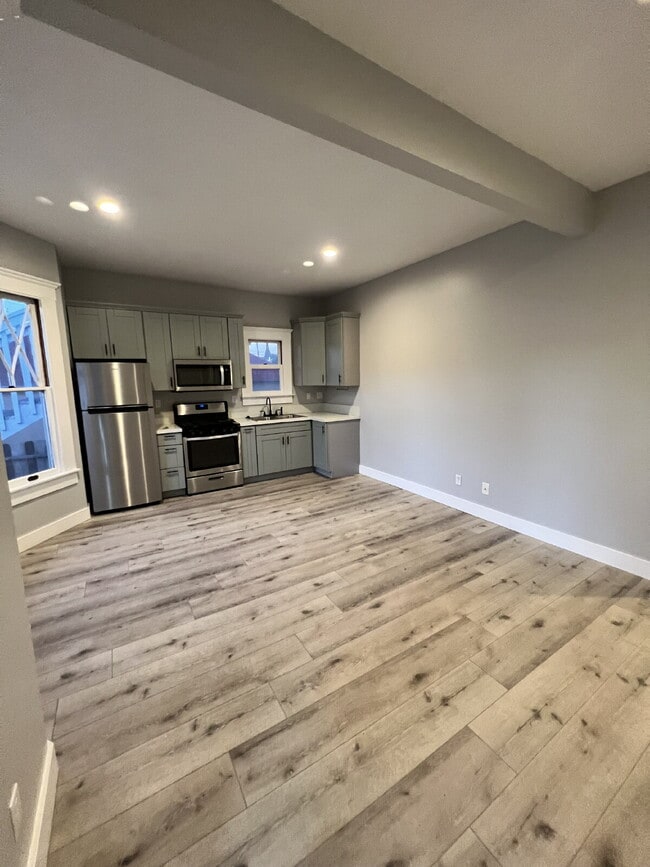 Photo - Fully renovated 2bed/1bath with private, g... Unit #1