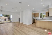 Photo - 10828 Hesby St