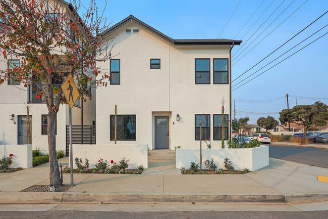 Photo - 2154 245th St