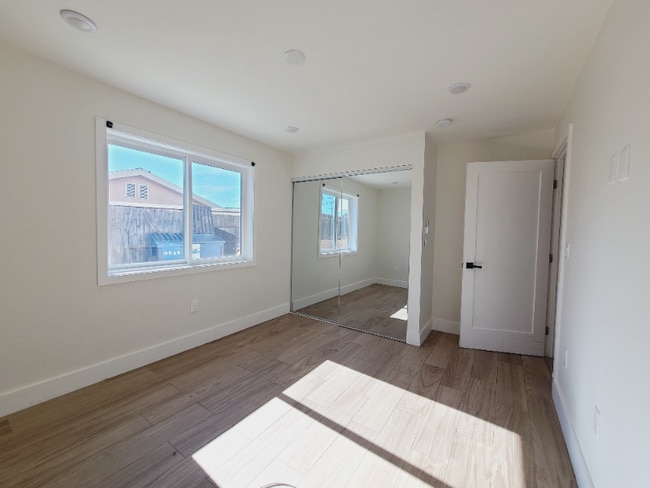 Photo - 9949 Pinewood Ave Unit 11