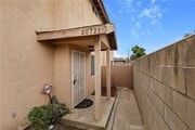 Photo - 20721 Roseton Ave