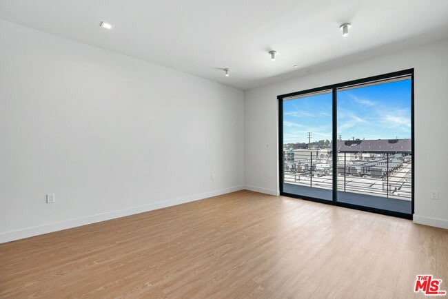 Photo - 3688 Overland Ave Unit PH21