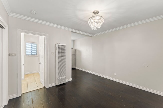 Photo - 4104 E 7th St Unit 6