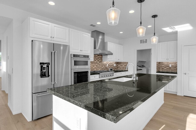 Photo - 51670 Whiptail Dr