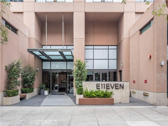 Photo - 1111 S Grand Ave Condo Unit PH3