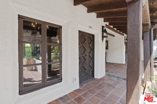 Photo - 1300 N Harper Ave