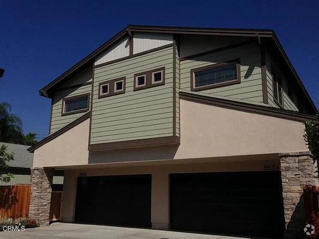 Building Photo - 865 W Olive Ave Rental
