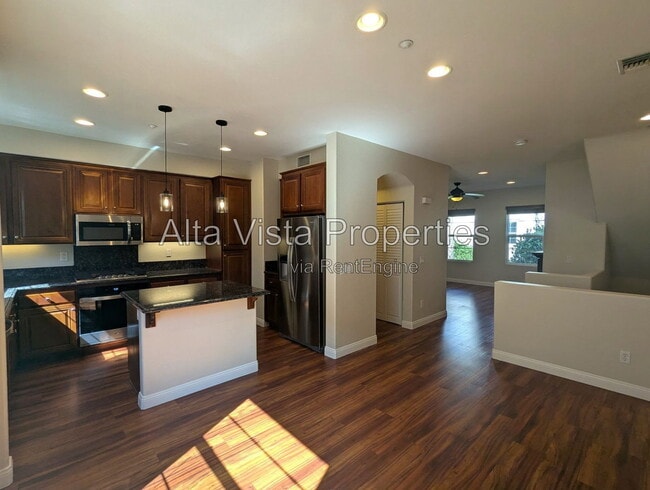 Photo - 10521 Zenor Ln