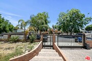 Photo - 12643 Archwood St House