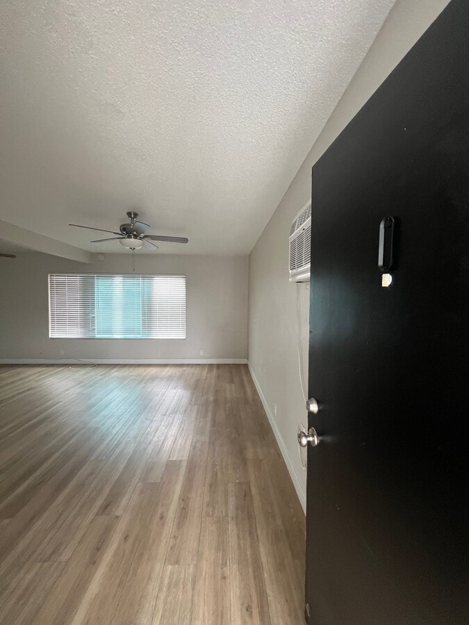 Photo - 10761 Palma Vista Ave Unit 6