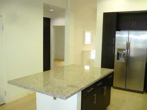 Island - 12920 W Runway Rd Unit 341