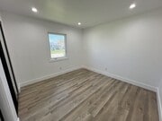 Photo - 4814 Hedda St