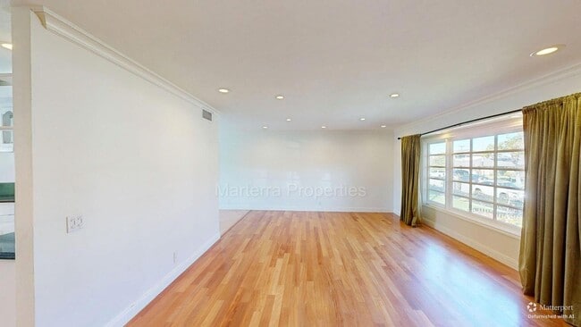 Photo - Large Spacious Home with a Pool!