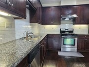 Photo - 732 E Valencia St