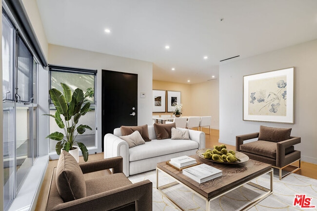 Photo - 1617 Broadway Unit A