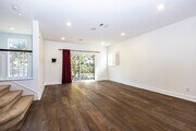 Living 2nd Floor - 2400 Torrey Pines Rd Townhome