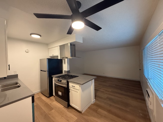 Photo - 1135 Martin Luther King Jr Ave Unit 4