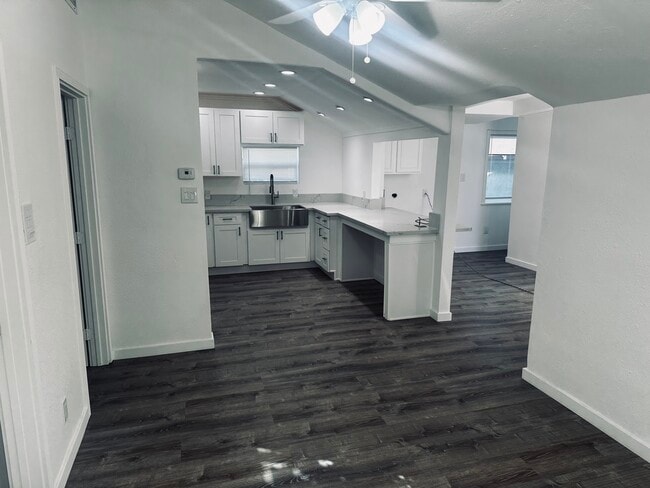 Photo - 4422 W 164th St Unit 4422 1/2