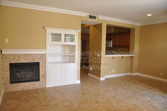 Photo - 9 Strawflower St